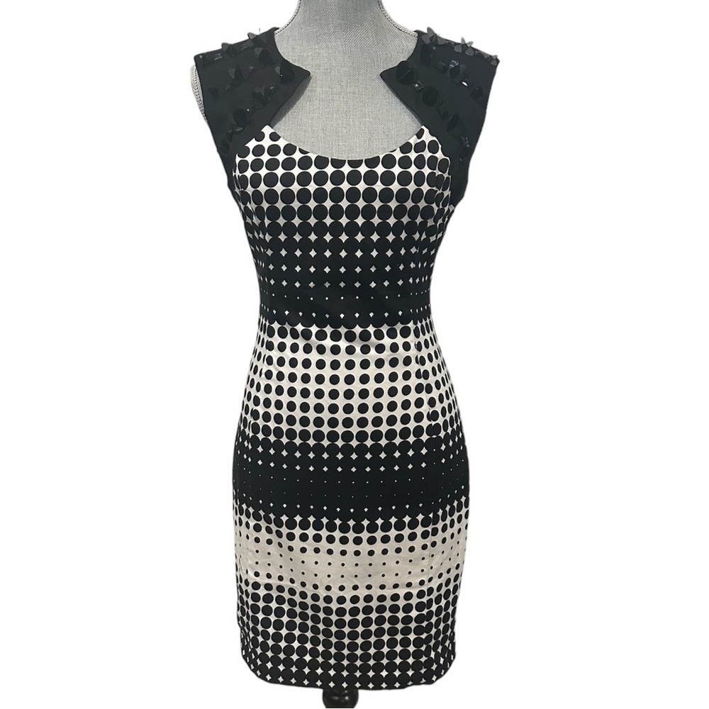 Belle Badgley Mischka Dot Embellished Sleeveless Dress Black and White Size 4